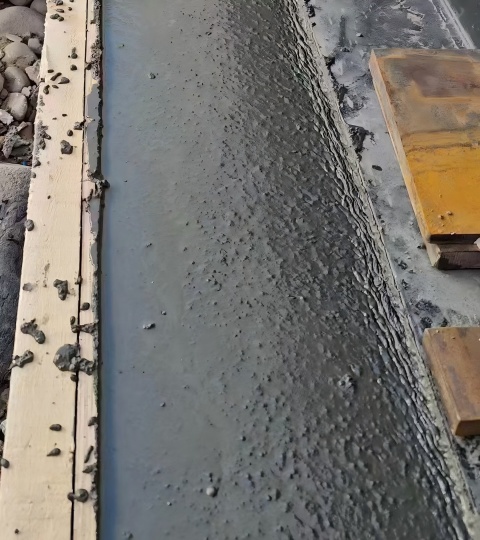 合肥民房加固 危房改造 加固砖混加固材料 高延性混凝土施工说明